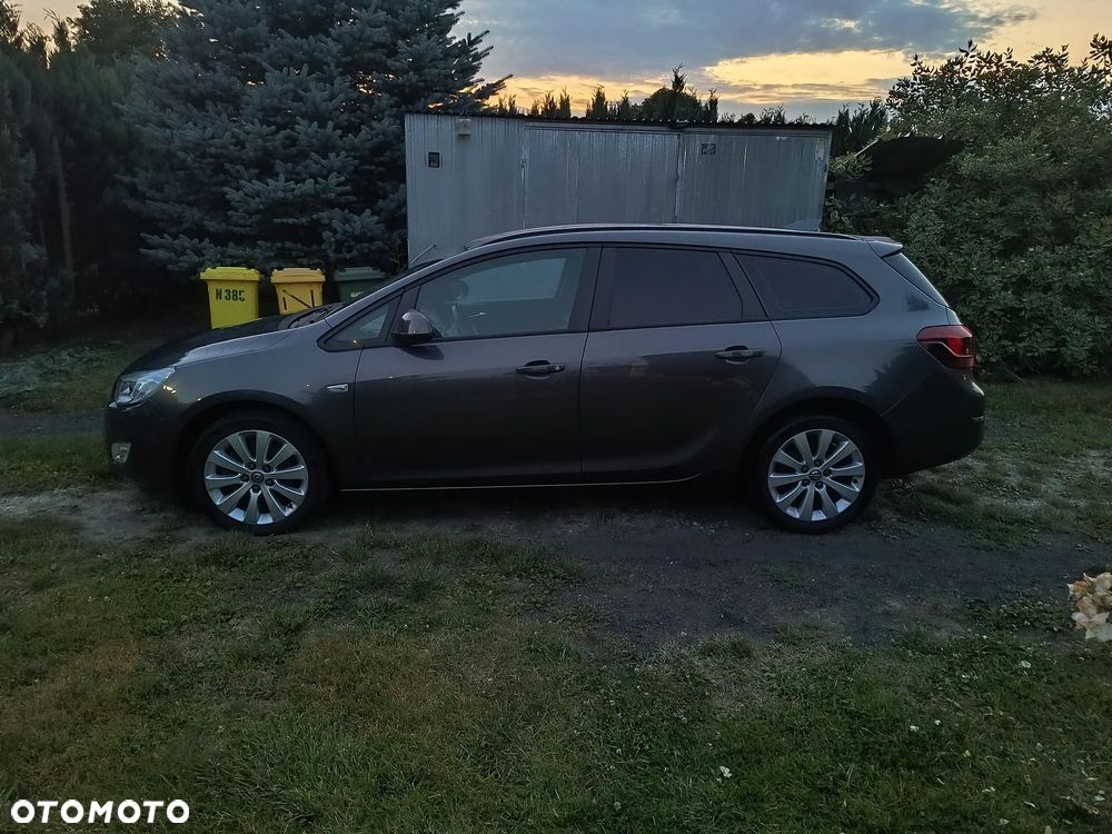 Opel Astra 1.7 CDTI Cosmo - 5