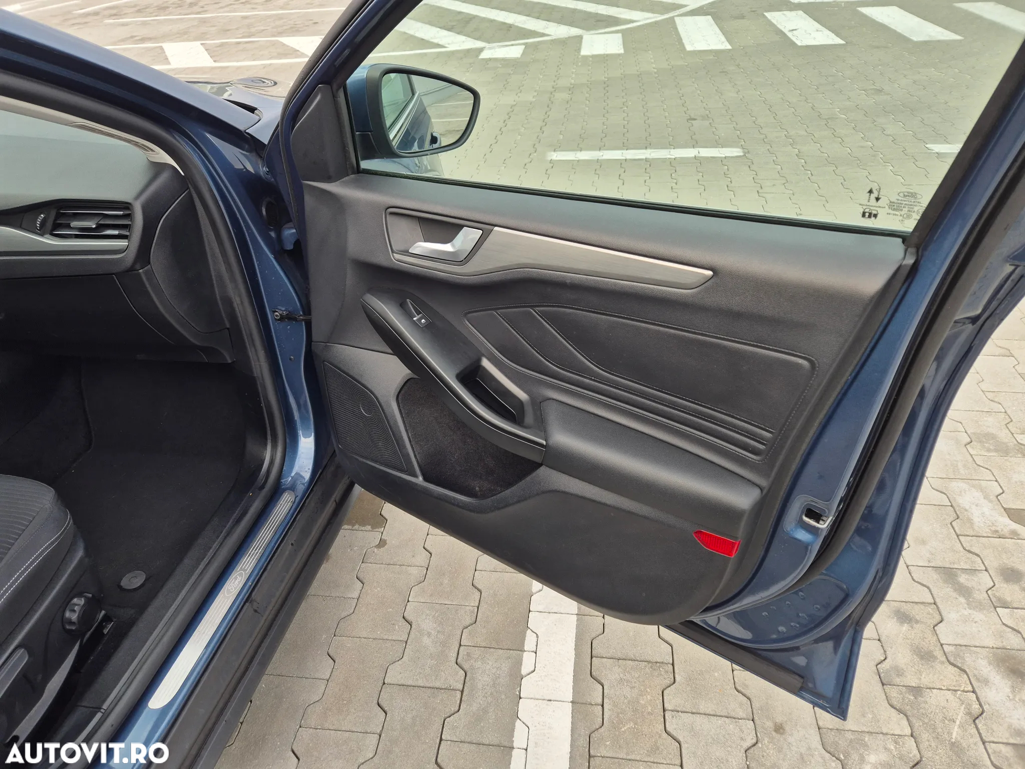 Ford Focus 1.0 EcoBoost Start-Stopp-System TITANIUM - 20