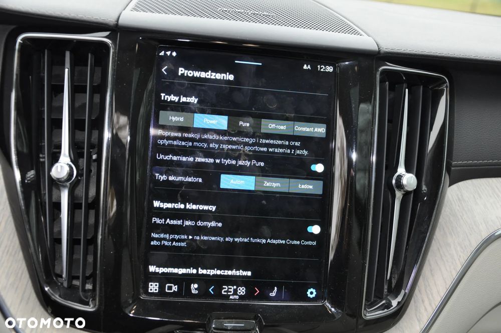 Volvo XC 60 T8 AWD Recharge Polestar Engineered - 22