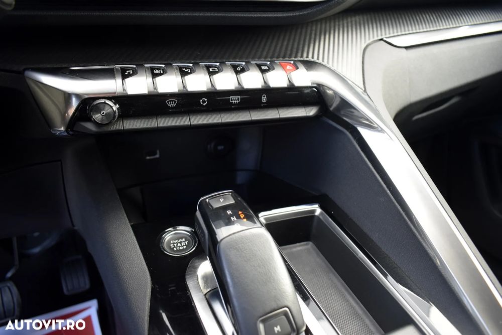 Peugeot 5008 1.5L BlueHDI EAT8 S&S GT - 19