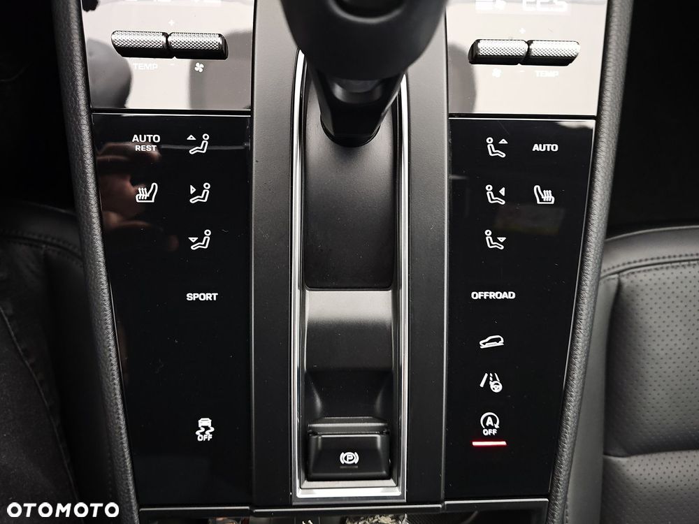 Porsche Macan Standard - 31