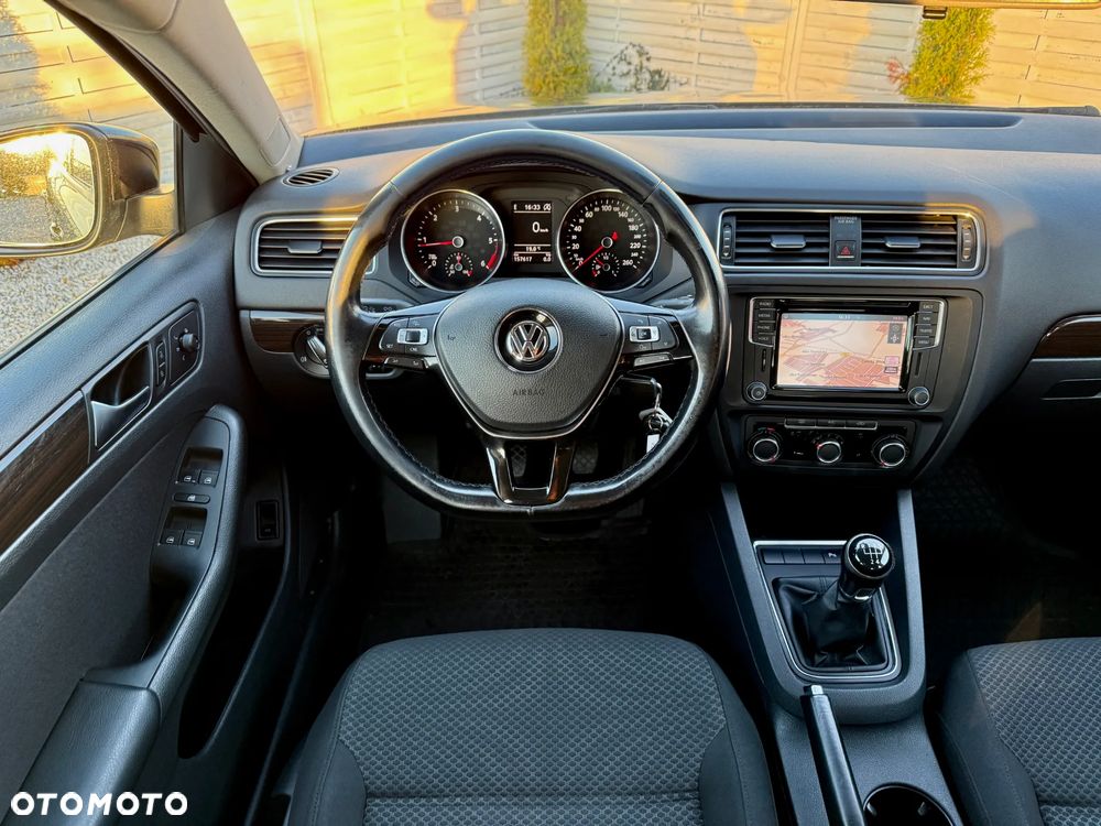 Volkswagen Jetta 2.0 TDI DPF BMT Comfortline - 6