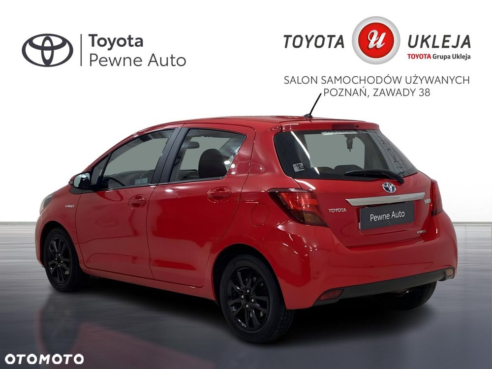 Toyota Yaris Hybrid 100 Premium - 9