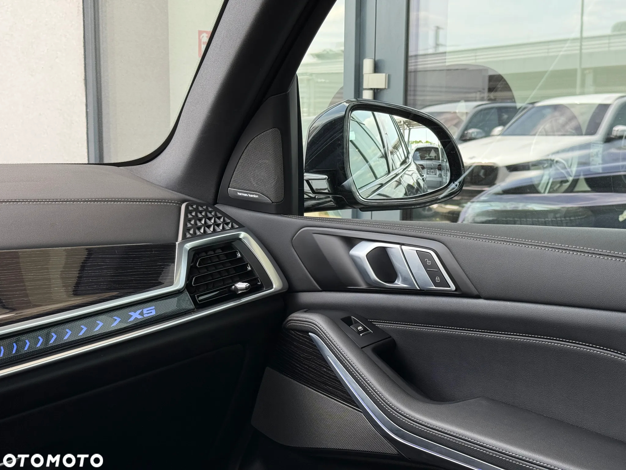 BMW X5 xDrive30d - 16