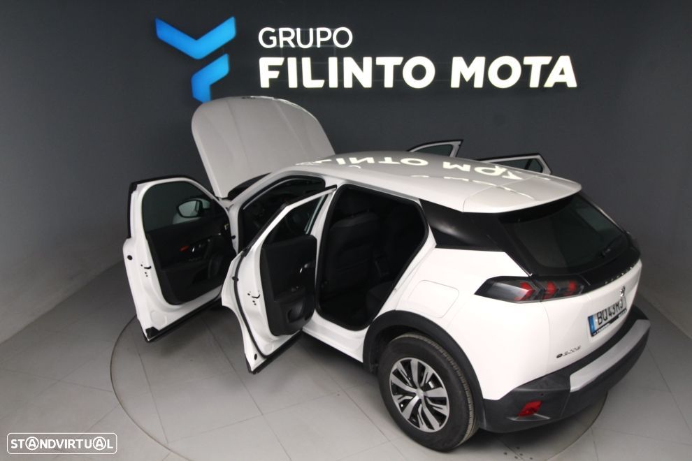 Peugeot e-2008 Active - 11