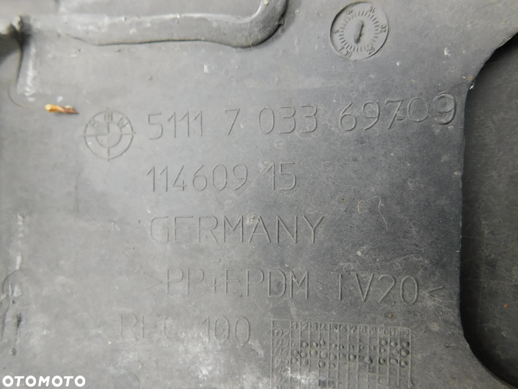 zderzak przód przedni BMW E60 E61 - 11