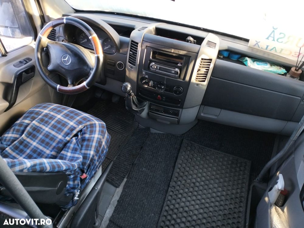 Mercedes-Benz Sprinter 906.235 - 8