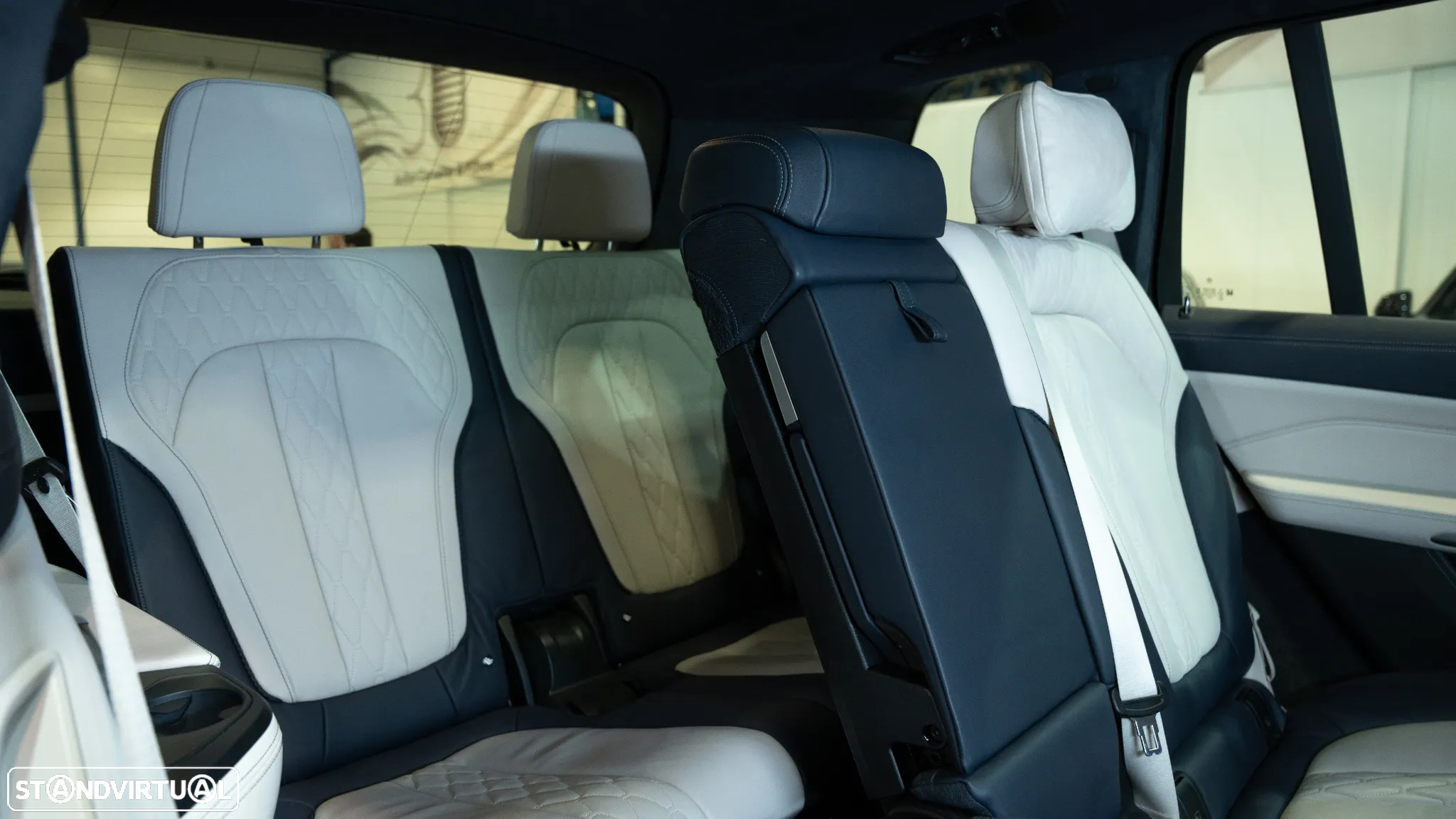 BMW X7 40 i xDrive - 18