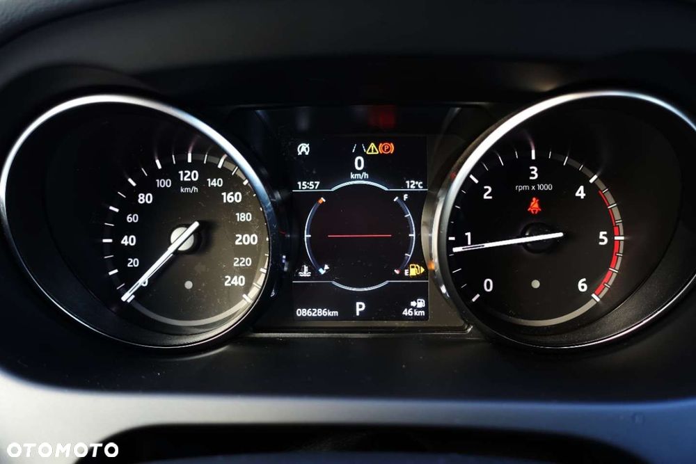 Land Rover Range Rover Sport - 28