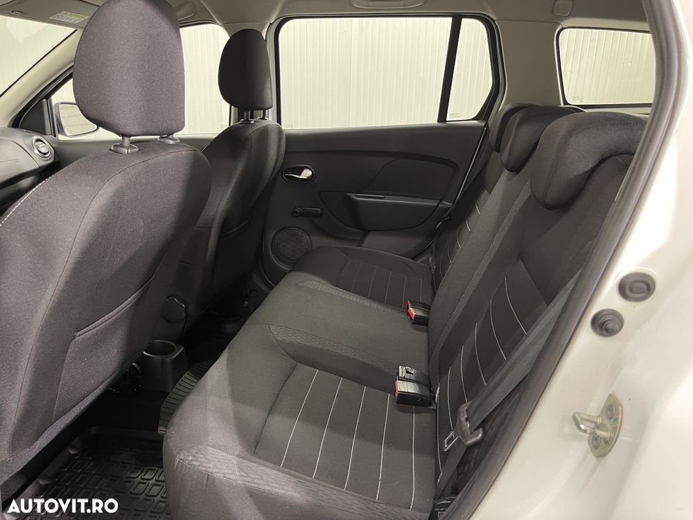 Dacia Logan MCV 1.5 dCi Laureate - 11