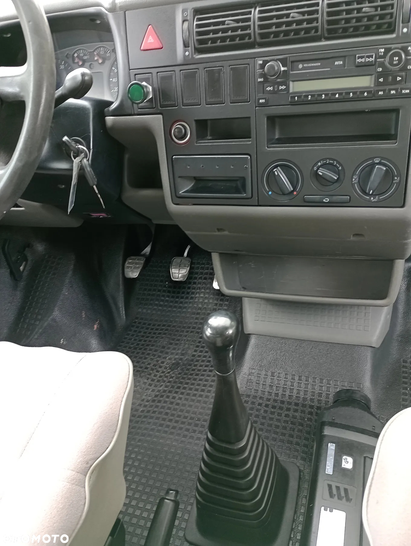 Volkswagen TRANSPORTER - 9