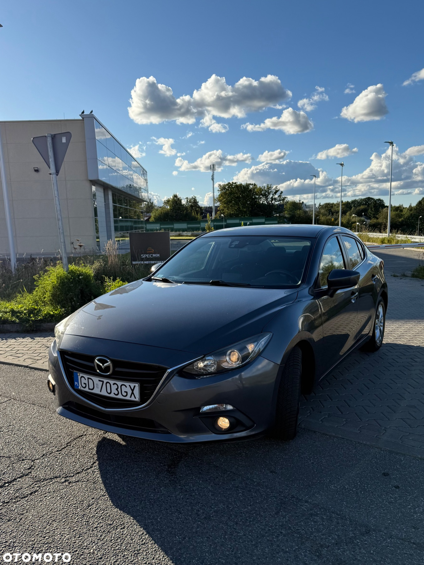 Mazda 3 - 2