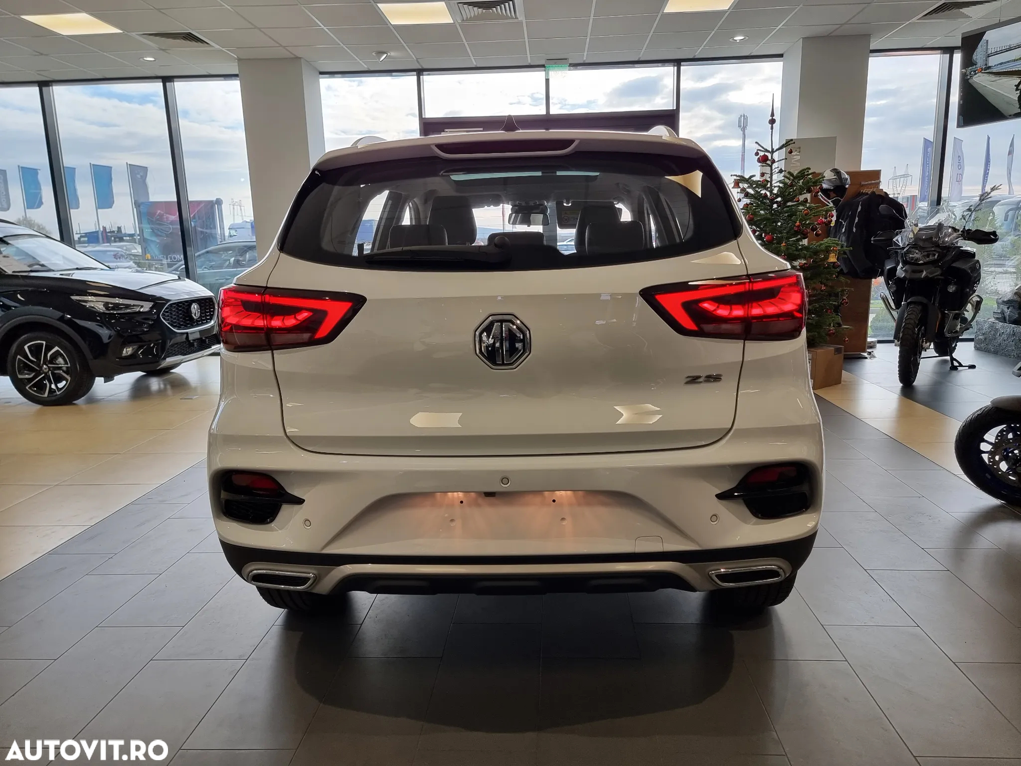 MG ZS - 7