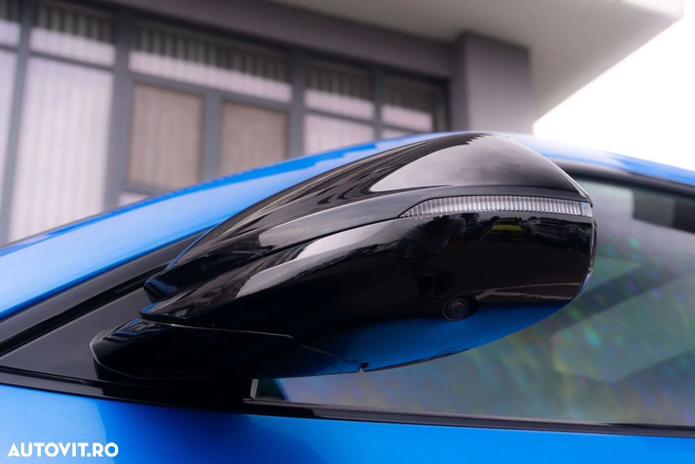 Lamborghini URUS - 8