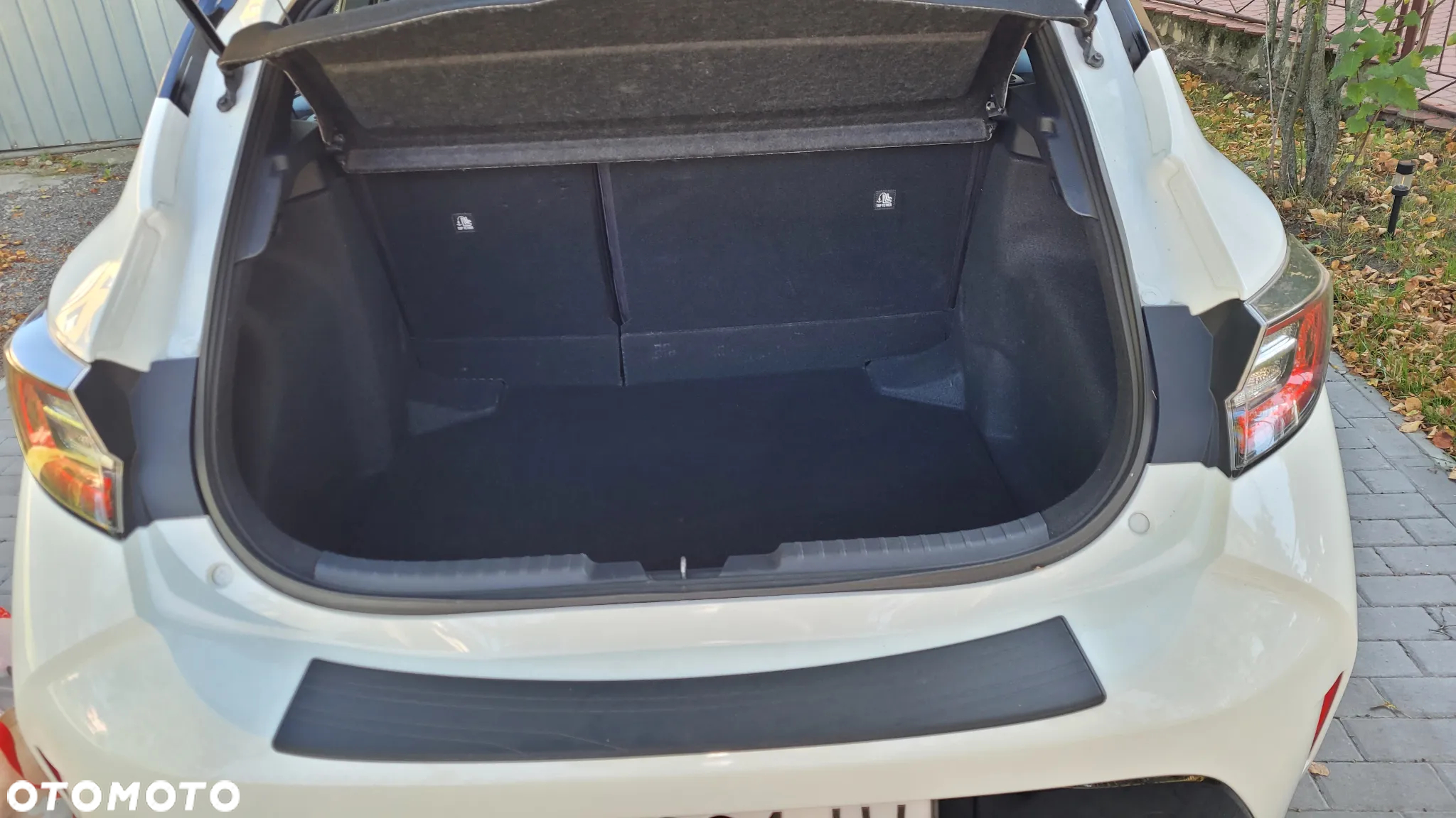 Toyota Corolla 1.2 T Active - 12