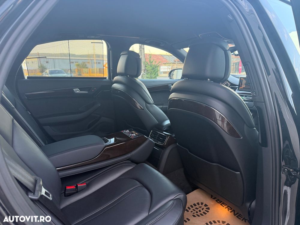 Audi A8 3.0 TDI ultra DPF quattro tiptronic - 8