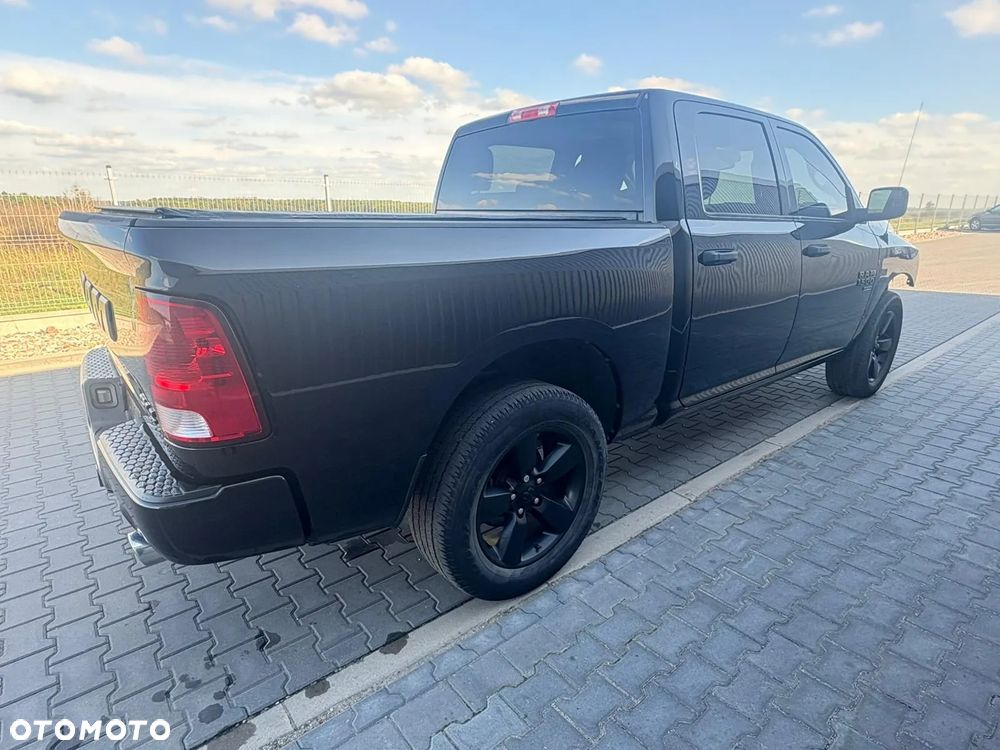 Dodge RAM 1500 5.7 4x4 - 7