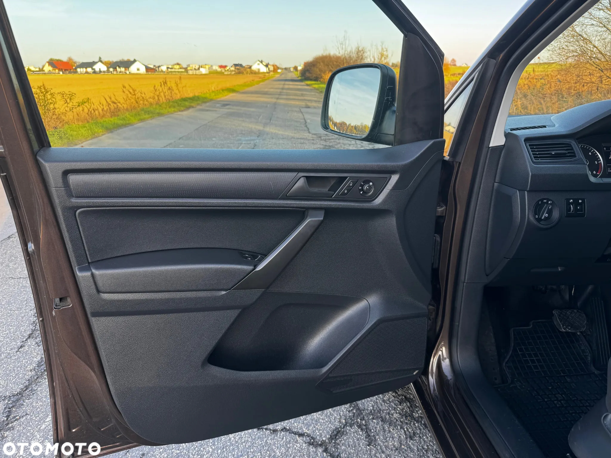 Volkswagen Caddy - 17