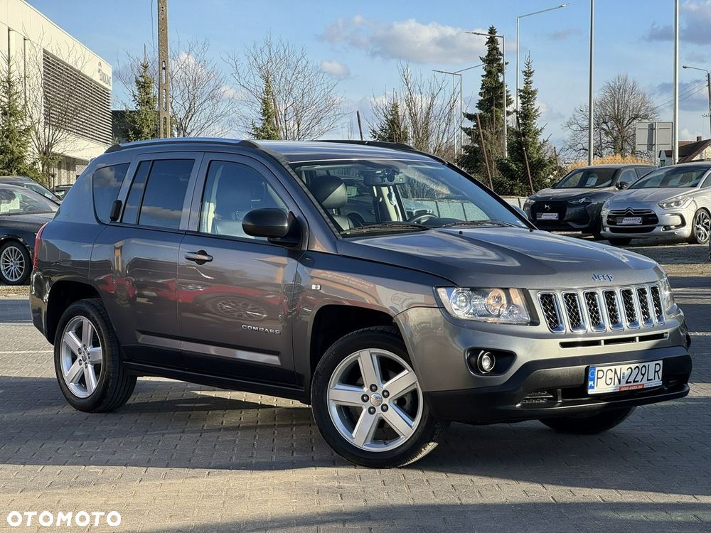 Jeep Compass - 11