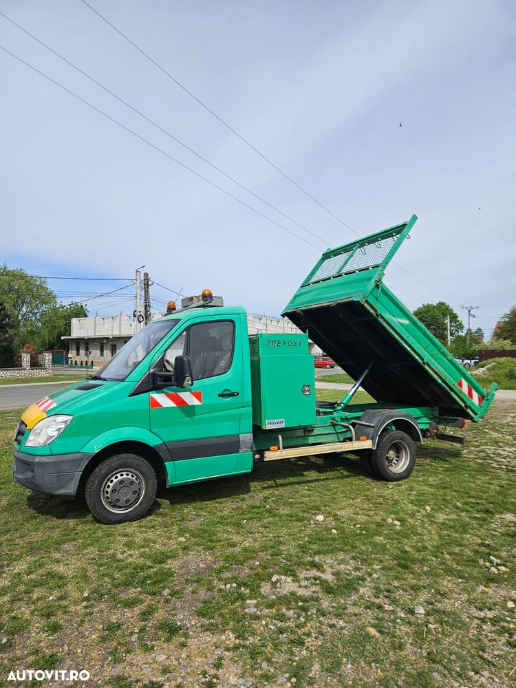 Mercedes-Benz Sprinter - 1