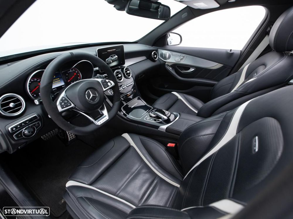 Mercedes-Benz C 63 AMG S - 9