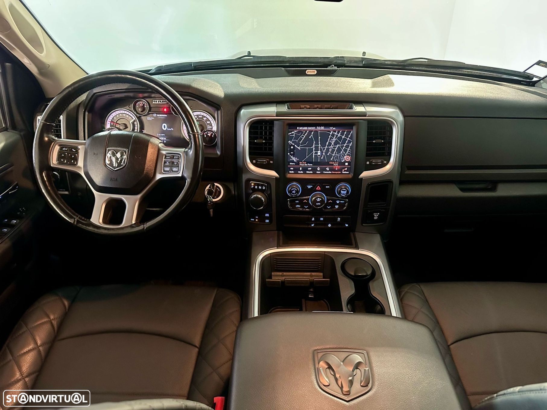 Dodge RAM 1500 5.7 V8 - 20