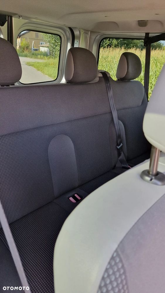 Opel Vivaro - 18