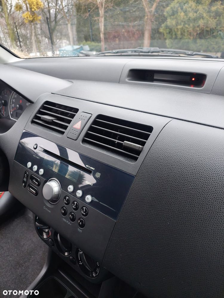 Suzuki Swift 1.3 GLX / Comfort - 8