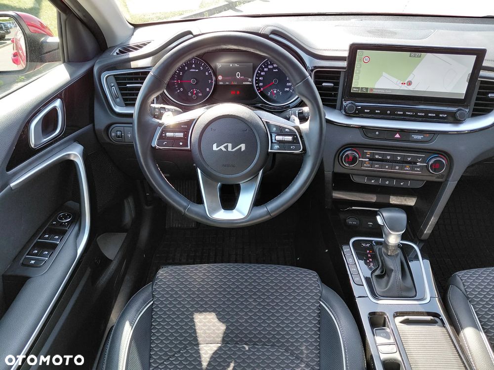 Kia Ceed 1.5 T-GDI Tribute DCT - 13