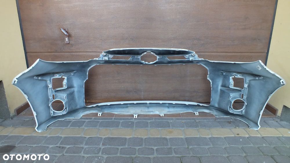 Zderzak przedni Toyota Yaris IV GR - 7