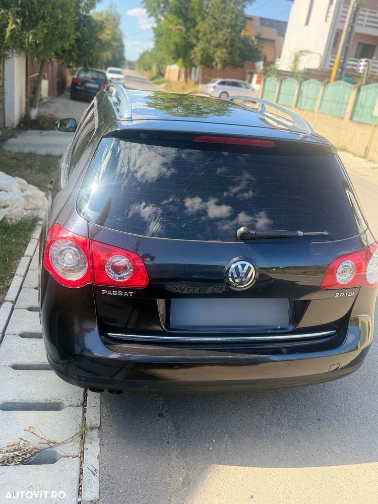 Volkswagen Passat 2.0 TDI Comfortline DPF - 2