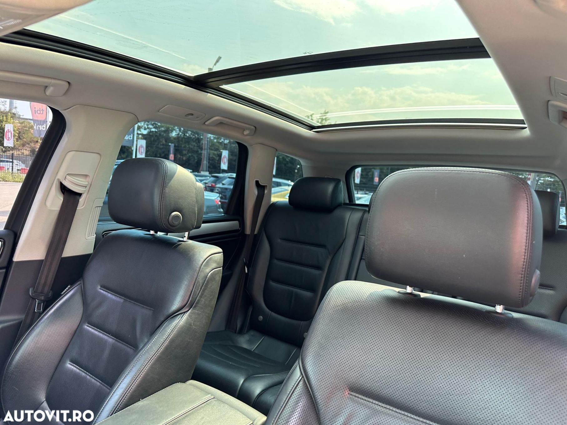 Volkswagen Touareg - 5