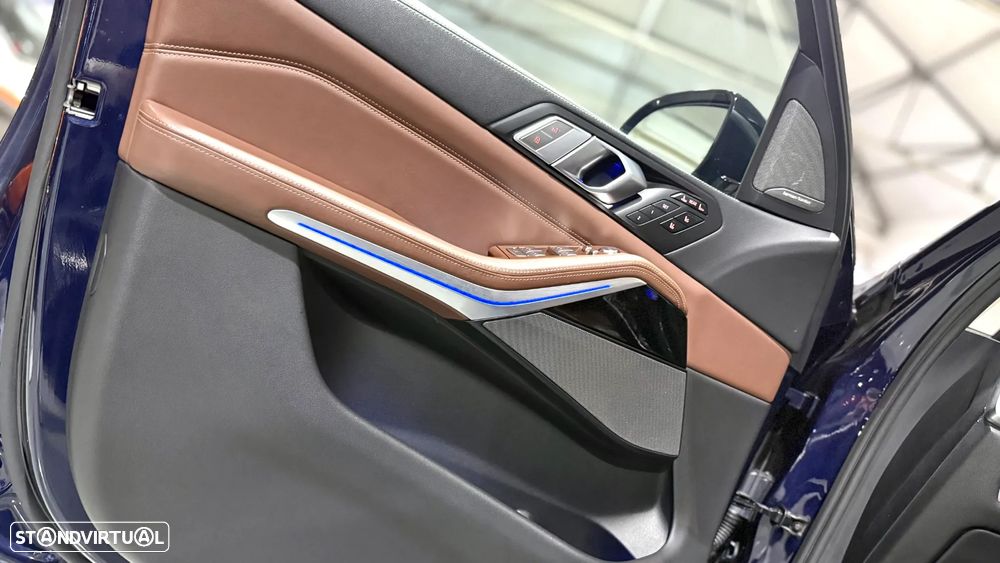 BMW X7 30 d xDrive Pack M - 47