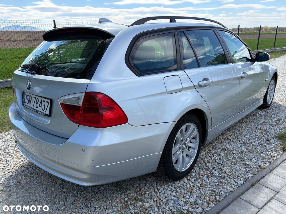 BMW Seria 3 320d - 6