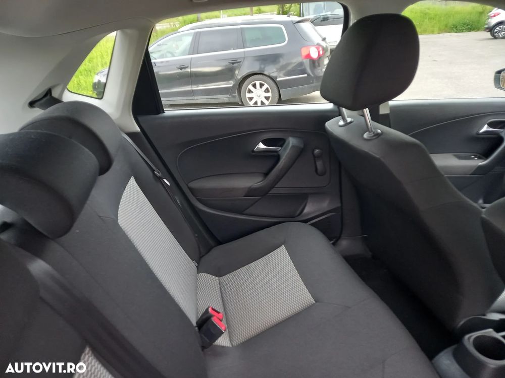 Volkswagen Polo 1.2 Comfortline - 8