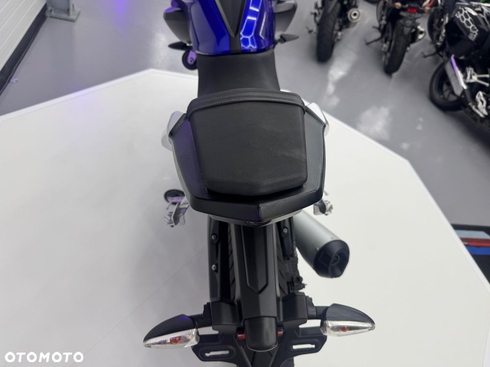 Yamaha MT - 19