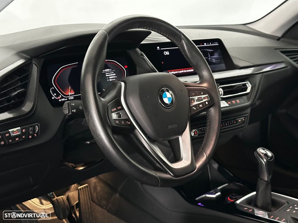 BMW 218 Gran Coupé - 14