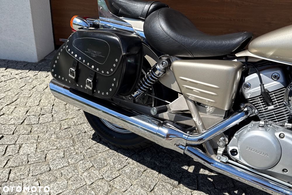 Honda Shadow - 12