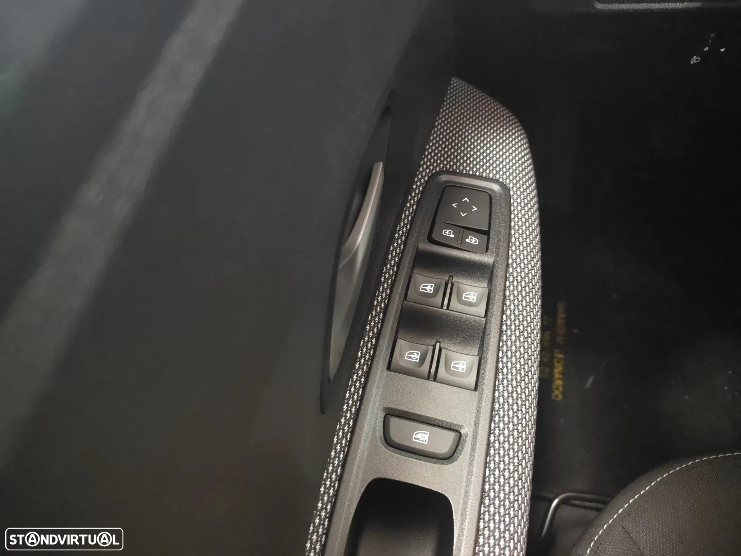 Dacia Jogger 1.0 TCe Comfort 7L - 10