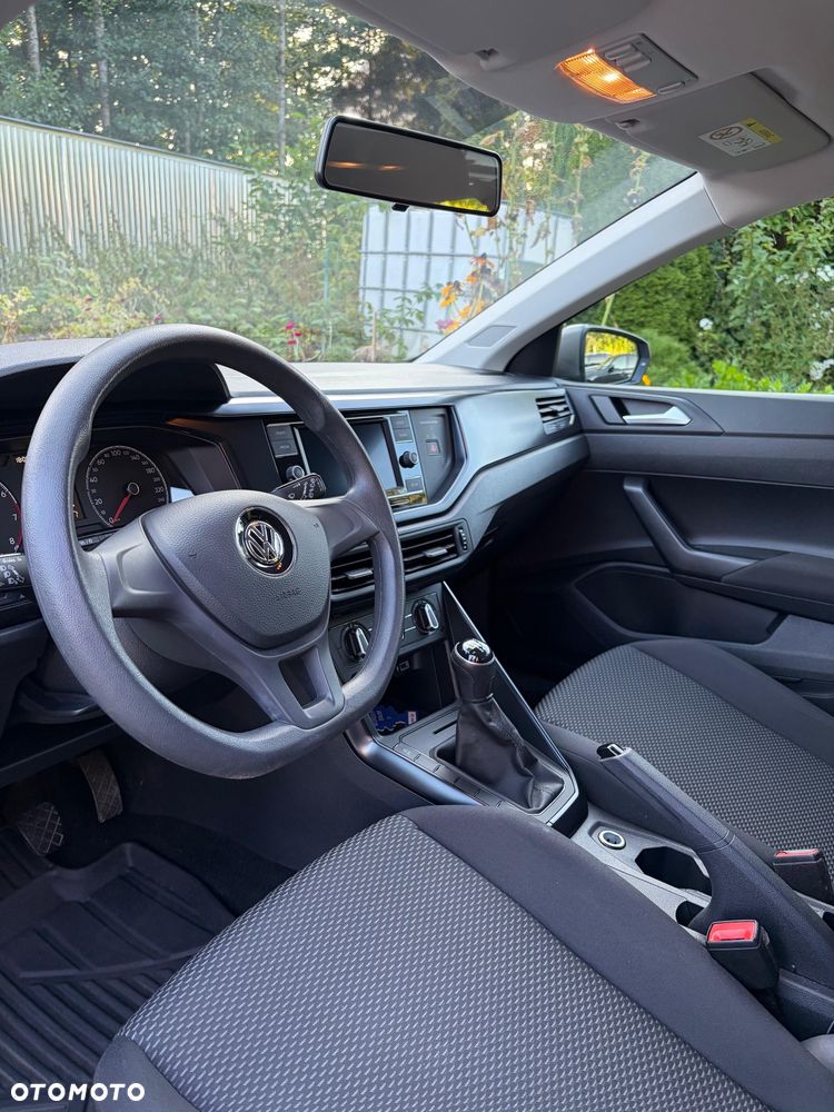 Volkswagen Polo - 8