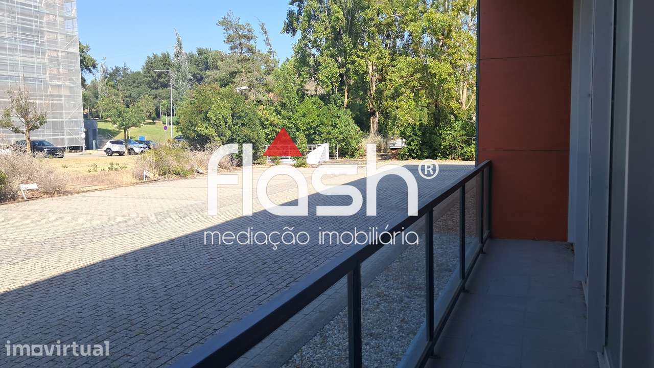 Escritórios em Edifício empresarial na zona do TAGUSPARK - Grande imagem: 5/17