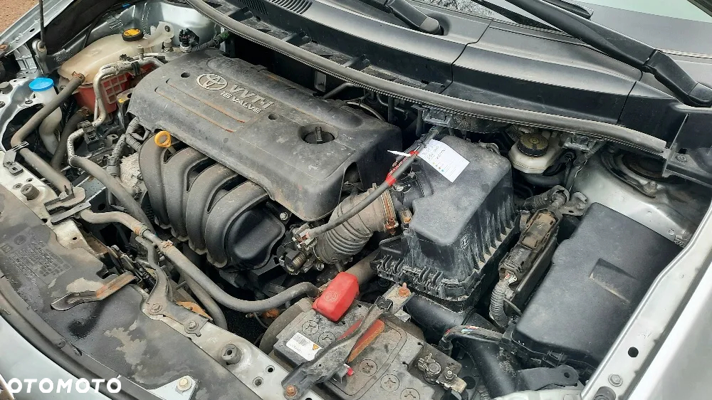 Toyota Auris 1.4 VVT-i Luna - 19