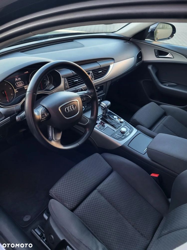 Audi A6 Avant - 10