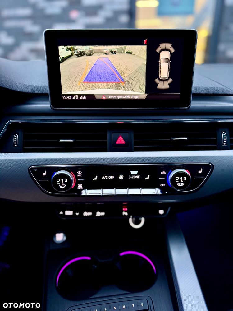 Audi A4 Avant 2.0 TDI ultra S tronic sport - 19