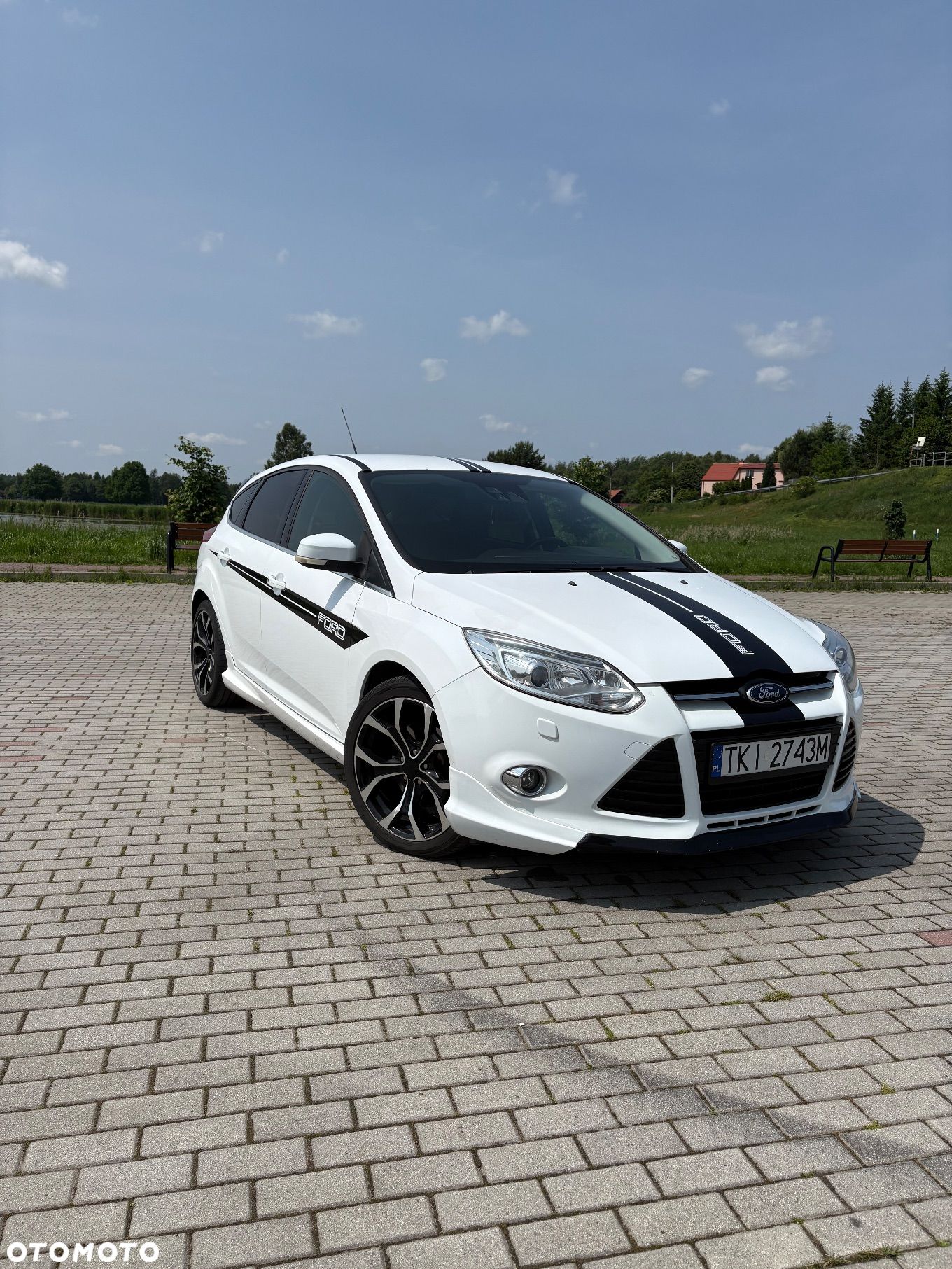 Ford Focus 1.6 EcoBoost Start-Stopp-System Champions Edition - 1