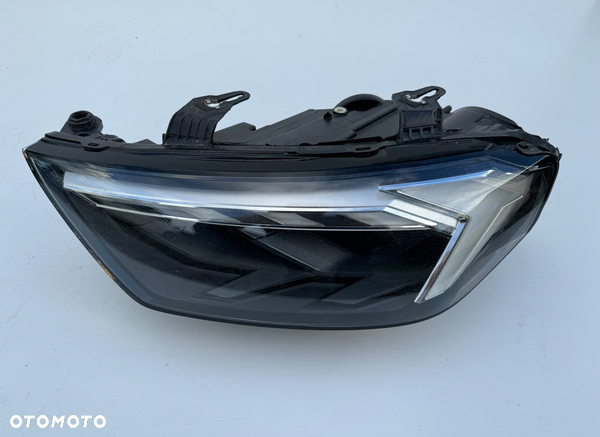 Lampa przednia reflektor LED 82A941033D AUDI A1 82A 2018->>