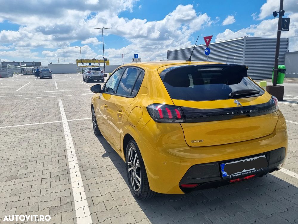 Peugeot 208 1.2 L PureTech STT EAT8 Allure Pack - 4