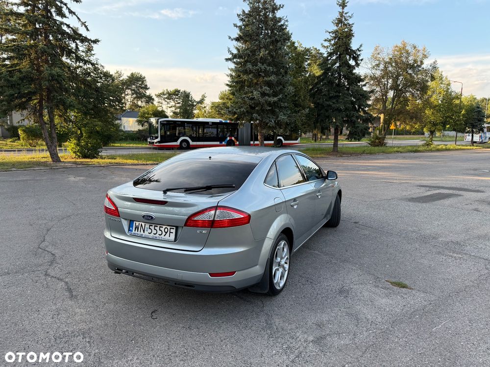 Ford Mondeo 2.0 TDCi Titanium - 4