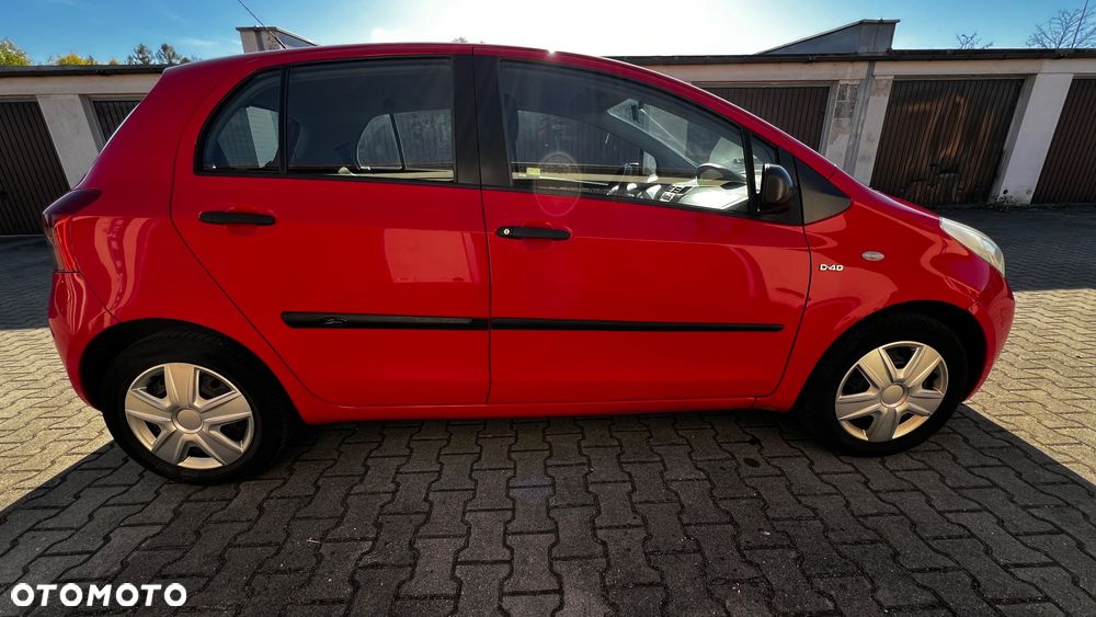 Toyota Yaris 1.4 D-4D Luna - 6