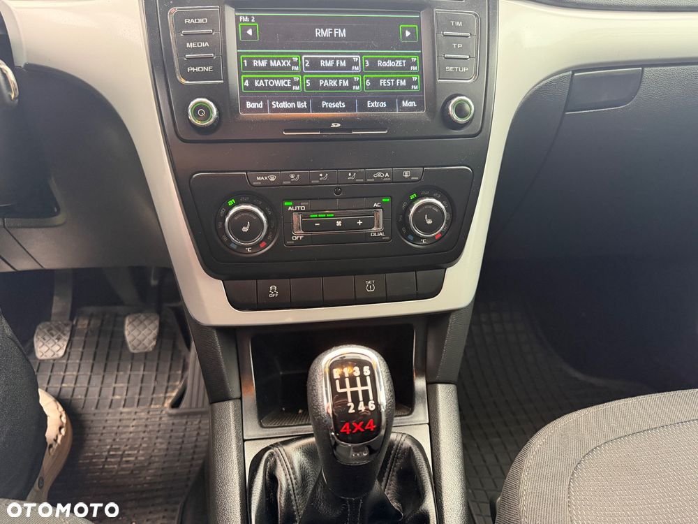 Skoda Yeti 2.0 TDI DPF 4x4 Adventure - 12